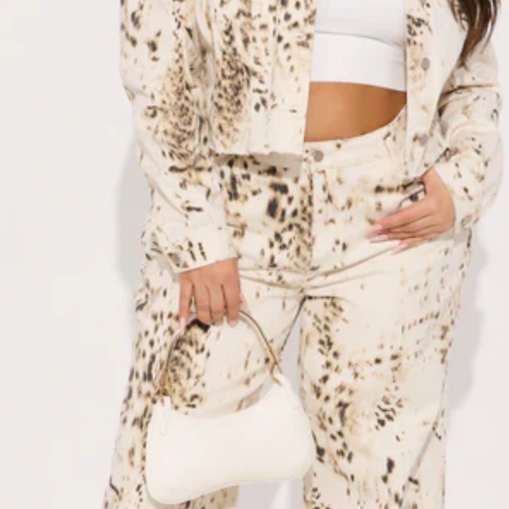 Refrain Los Angeles Printed Wide Leg Pants - Picture 4 of 8